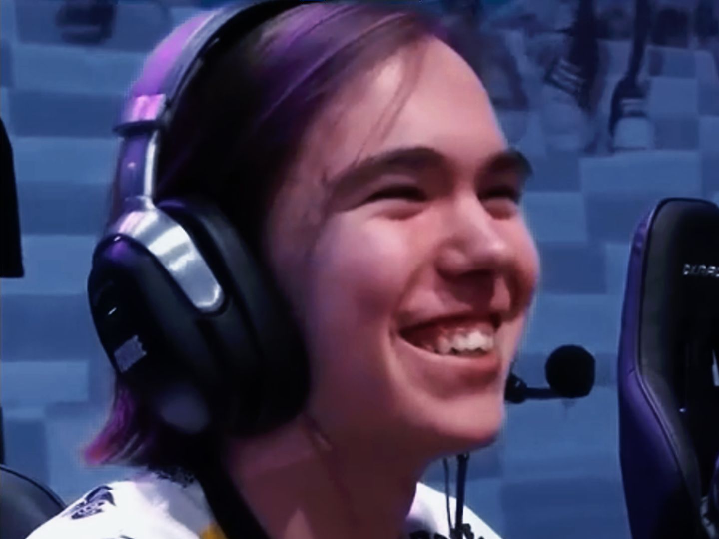 菱形中场是 菱形中场是